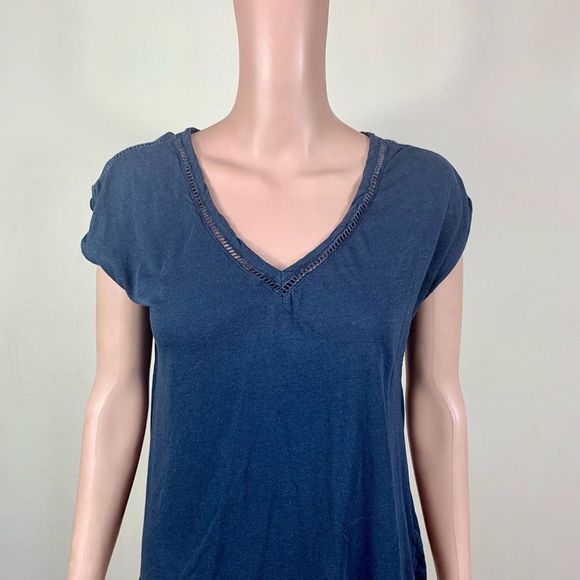 American Eagle Outfitters Women’s Sz S/P blue v neck cotton tee shirt - Picture 2 of 9